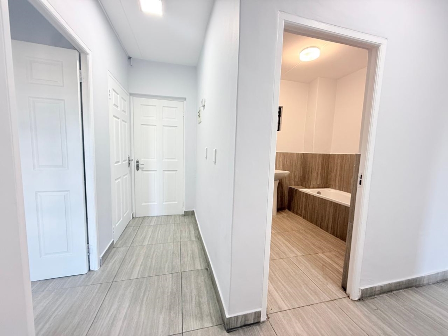 3 Bedroom Property for Sale in Parklands North Western Cape